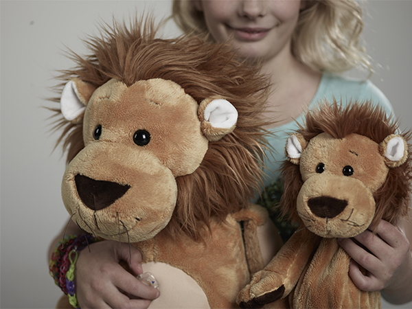 Lenny® The Lion Plush Toy and Pump Carrying Case